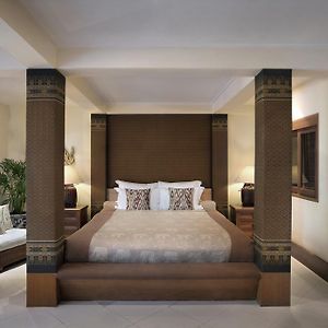 Suite met een Queen Size Bed